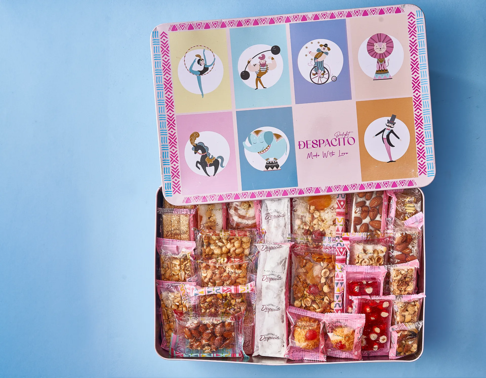 DESPACITO Mawlid Tin Box Large